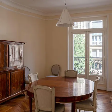 Very Nice And Spacious Apt In The Marais Párizs