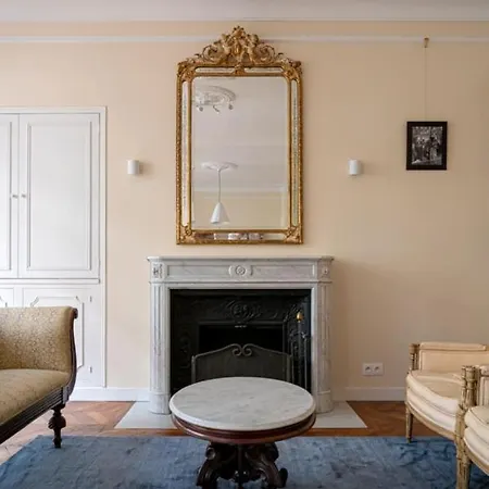 Apartman Very Nice And Spacious Apt In The Marais Párizs