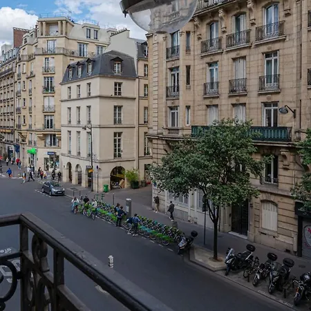 Very Nice And Spacious Apt In The Marais